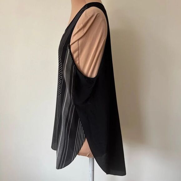 3.1 Phillip Lim Black White Striped Keyhole Silk Sleeveless Tank Blouse Size 2 - Picture 2 of 8